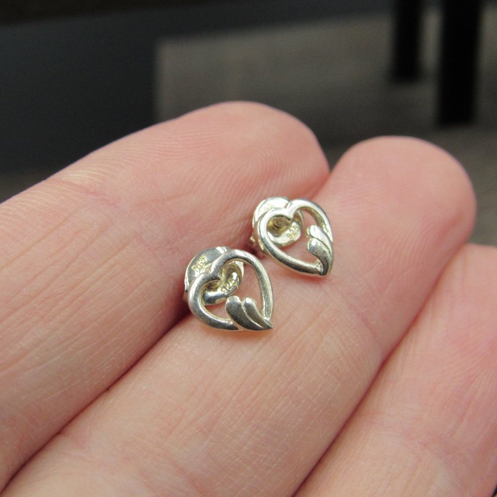 Sterling Silver Tiny Odd Heart Stud Earrings Vint… - image 2